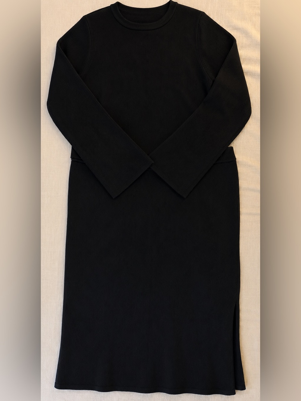 Ingrid & Isabel Mix + Mingle Black Maternity Sweater Midi Skirt Set XL NWT - Picture 9 of 10